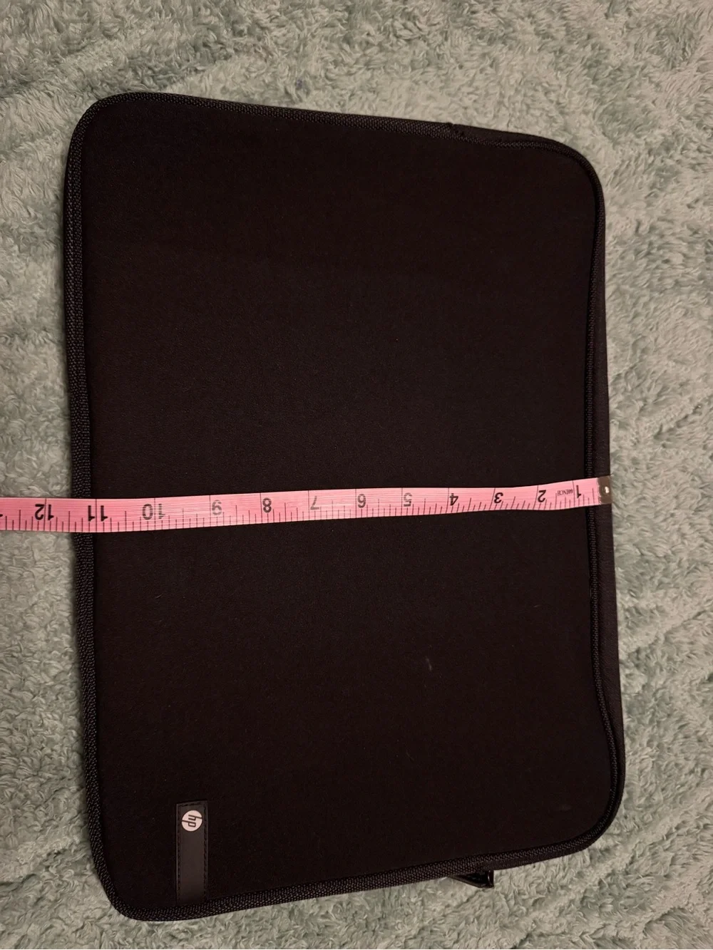 HP 15in Black Neoprene Padded Laptop Sleeve Case with Zipper Closure
